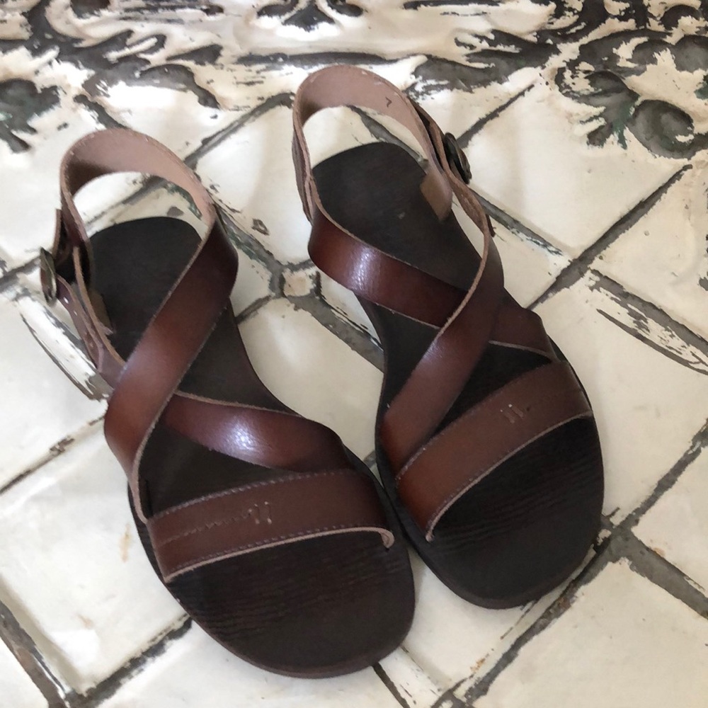 🆕Blowfish Malibu sandals size 7